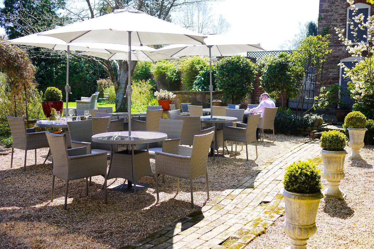 Glewstone Court Country House Hotel Ross-on-Wye Exterior foto
